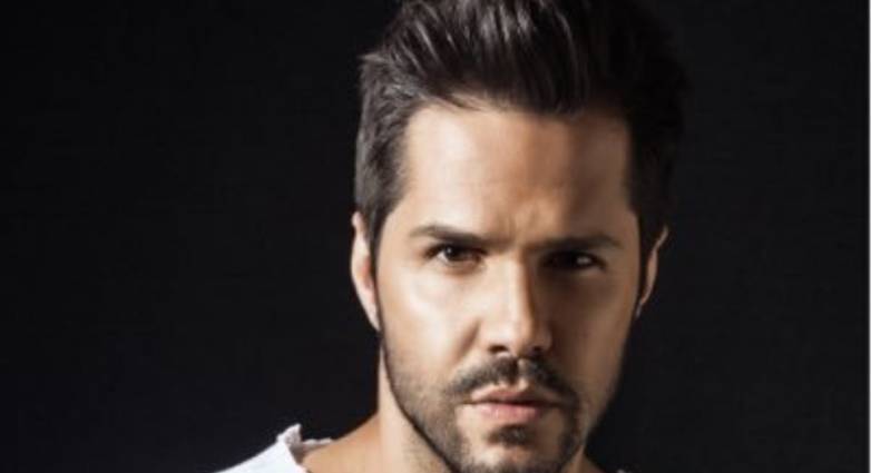 Έξαλλος ο Γιώργος Τσαλίκης: «Τι ρωτάς ρε φίλε την άποψη του Οικονομόπουλου για τον γάμο των ομόφυλων ζευγαριών»