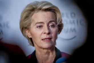 Ούρσουλα Φον ντερ Λάιεν: Καταδικάζω την αποτρόπαια επίθεση της Ρωσίας στην Οδησσό κατά την επίσκεψη Ζελένσκι - Μητσοτάκη