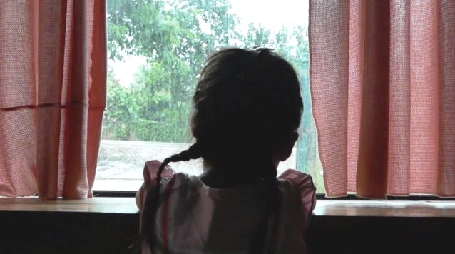 «Δεν κακοποίησα το παιδί μου» ισχυρίζεται ο γιατρός στη Λάρισα που κατηγορείται για ασέλγεια