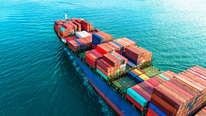 Οι Χούθι έχουν εξαπολύσει 50 επιθέσεις σε πλοία από τον Νοέμβριο