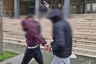 Θεσσαλονίκη: Διώξεις για την ομοφοβική επίθεση – Κρατούμενοι μέχρι να δικαστούν οι 9 ενήλικες, ελεύθεροι οι ανήλικοι