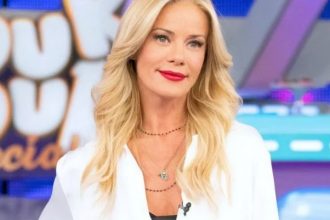 Δεν το ξέρει ούτε η Ζέτα: Πώς γεννήθηκε το «Ρουκ Ζουκ» και τι σημαίνει το όνομά του