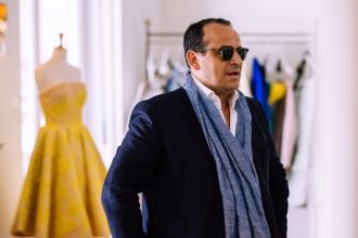 Βασίλης Ζούλιας για τη φωτιά στο ατελιέ του: Κάηκε δουλειά 15 ετών