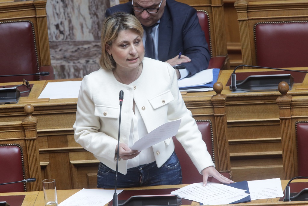 Απάντηση της Υφυπουργού Μεταφορών Χριστίνας Αλεξοπούλου, σε επίκαιρη ερώτηση για τον Κρατικό Αερολιμένα Χίου