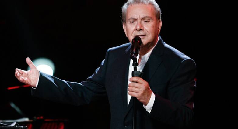 Μανώλης Μητσιάς: «Γιατί να του κόψω τα φτερά επειδή έτυχε εκείνη την ημέρα να τσακωθώ με την γυναίκα μου;»