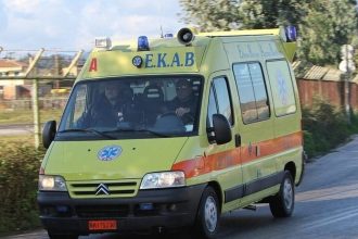 Μηχανή παρέσυρε πεζούς στο κέντρο της Θεσσαλονίκης- Τέσσερις τραυματίες