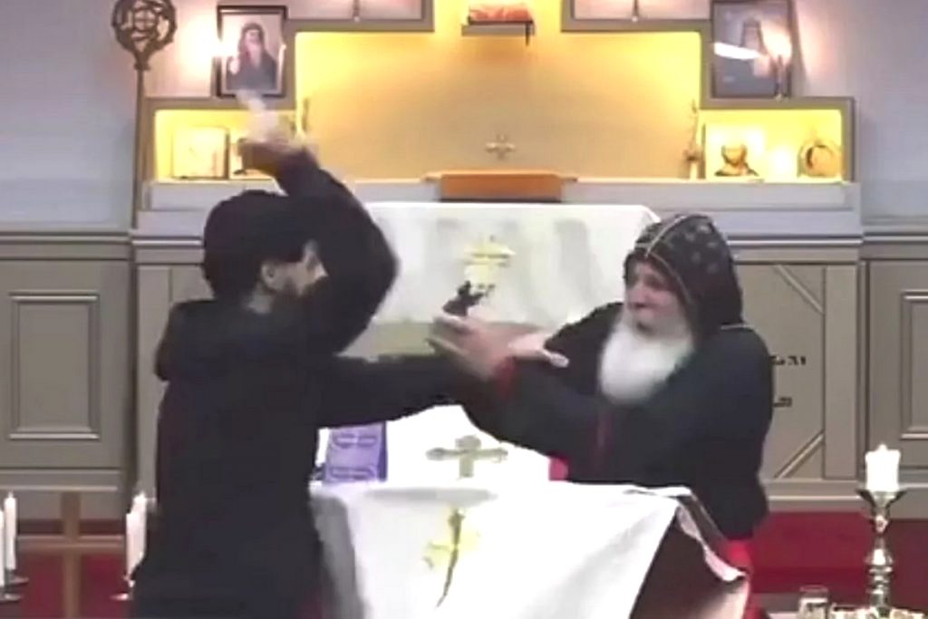 Νέο ΣΟΚ στην Αυστραλία! Μαχαίρωσε ιερέα σε ζωντανή μετάδοση (ΒΙΝΤΕΟ)