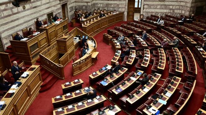 LIVE η συζήτηση στη Βουλή για τον νέο δικαστικό χάρτη