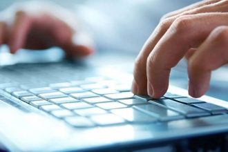 13χρονος διακίνησε γυμνές φωτογραφίες συνομήλικής του - Αποπειράθηκε να αυτοκτονήσει η κοπέλα