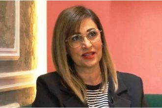 Ελένη Πέτα: Βρίσκομαι σε κρίσιμη ηλικία, δεν θέλω να σκέφτομαι τα επόμενα χρόνια