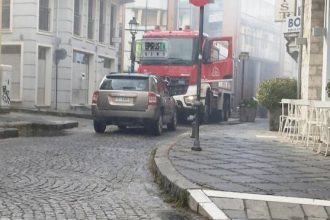 Φωτιά σε διαμέρισμα στα Ιωάννινα - Απεγκλωβίστηκαν δύο άτομα