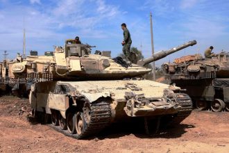 Σε συναγερμό το Ισραήλ για επικείμενο ιρανικό πλήγμα - Πολεμικό Συμβούλιο ετοιμάζει ο Νετανιάχου