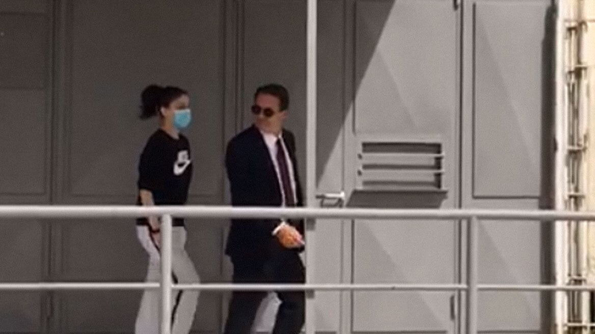 Κολωνός: Βγήκε από τη φυλακή η μητέρα της 12χρονης