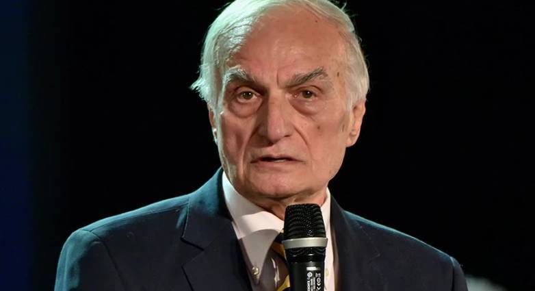 Μανώλης Μαυρομμάτης: Σε κρίσιμη κατάσταση ο δημοσιογράφος - Τα τελευταία νέα της υγείας του