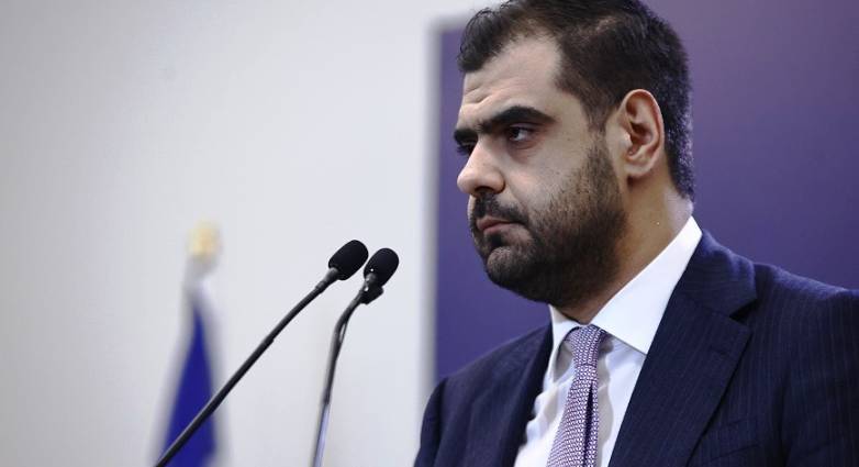 Μαρινάκης για έγκλημα στους Αγίους Αναργύρους: «Δεν πρέπει να πολιτικοποιούμε μια στυγερή δολοφονία»