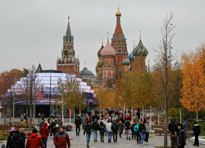 Πώς κατάφερε η Δύση να… απογειώσει τη ρωσική οικονομία