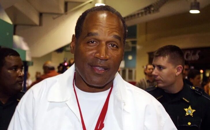 Πέθανε στα 76 του ο Ο.Τζ. Σίμπσον, πρώην ποδοσφαιριστής, ηθοποιός και διαβόητος για τη δολοφονία της συζύγου και του φίλου της