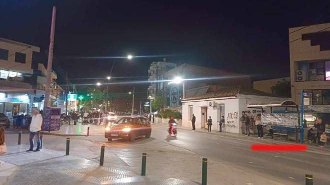 Νέο περιστατικό με ολιγωρία αστυνομικών και οδηγό λεωφορείου απέναντι από το σημείο όπου δολοφονήθηκε η 28χρονη Κυριακή