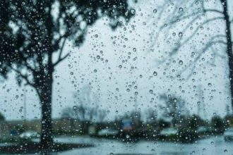 Σύντομο διάλειμμα κάνει ο καιρός με βροχές και μικρή πτώση θερμοκρασίας την Κυριακή