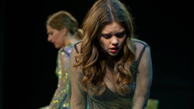 Το βραβευμένο έργο "Δάφνη" επιστρέφει στο Θέατρο ACT