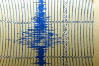 Ιαπωνία: Ισχυρός σεισμός 6,3 Ρίχτερ σε στενό μεταξύ δύο νήσων – Οκτώ ελαφρά τραυματίες