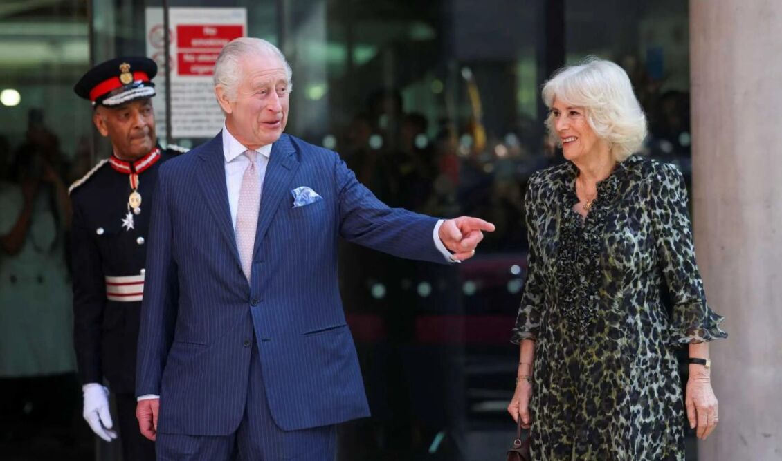 Ο βασιλιάς Κάρολος επέστρεψε στα δημόσια καθήκοντά του