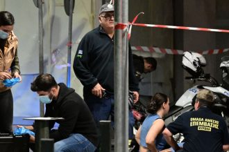 H αλβανική μαφία έψαχνε από το 2021 τον 32χρονο που εκτέλεσαν μπροστά στο παιδί του