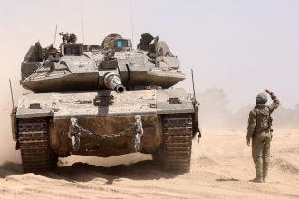 Ό,τι ξέρουμε εμείς ξέρουν και εκείνοι, λένε οι Ισραηλινοί για το θέμα Σίνουαρ