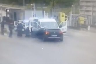 Γαλλία: Ανθρωποκυνηγητό για τη «Μύγα» – Ποιος είναι ο κρατούμενος που δραπέτευσε με κινηματογραφικό τρόπο