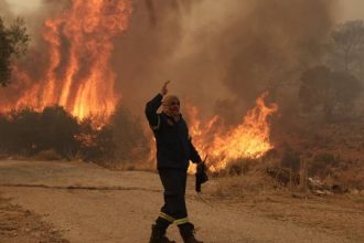 Αντιπυρική περίοδος: Ανησυχία για δασικές πυρκαγιές λόγω υψηλών θερμοκρασιών και άνυδρου χειμώνα