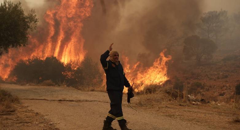 Αντιπυρική περίοδος: Ανησυχία για δασικές πυρκαγιές λόγω υψηλών θερμοκρασιών και άνυδρου χειμώνα