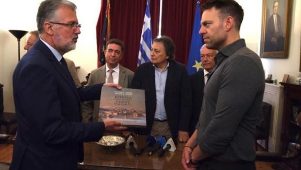 Κασσελάκης: Με τα ιδιωτικά πανεπιστήμια θα κλείσουν τα πανεπιστήμια στα νησιά