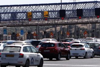 Σε εξέλιξη η μεγάλη επιστροφή των εκδρομέων του Πάσχα - Σε ποια σημεία των εθνικών οδών σημειώνεται μποτιλιάρισμα