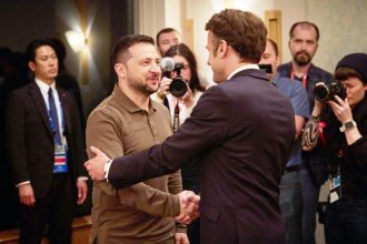 Καταδίκη από Μακρόν της κλιμάκωσης των ρωσικών πληγμάτων στην Ουκρανία