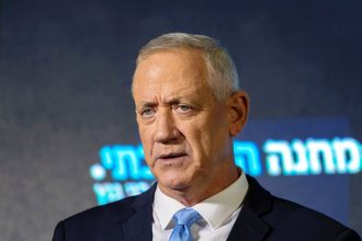 Ισραήλ: Το κόμμα του Μπένι Γκαντζ κατέθεσε πρόταση νόμου για τη διάλυση της Κνεσέτ και την προκήρυξη εκλογών