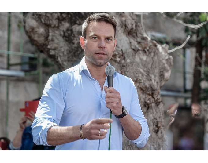 Στέφανος Κασσελάκης: Προσήχθη 13χρονος για την ομοφοβική επίθεση που δέχτηκε