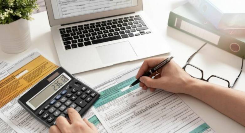 Φορολογικές δηλώσεις: Ποια ποσά πλην του εισοδήματος πρέπει να δηλώσουν οι φορολογούμενοι