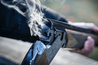 Νεκρός 60χρονος από πυροβολισμό