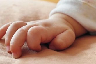 Τραγωδία με νεκρό μωρό 1,5 έτους - Εξετάζονται οι συνθήκες θανάτου