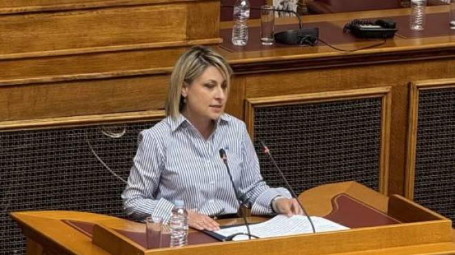Χριστίνα Αλεξοπούλου: Από το 2019 έως σήμερα η κυβέρνηση λαμβάνει συνεχώς πρωτοβουλίες για την ασφαλή μετακίνηση των Ατόμων με Αναπηρία