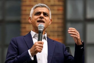 Λονδίνο: Για τρίτη θητεία ο Σαντίκ Καν δήμαρχος