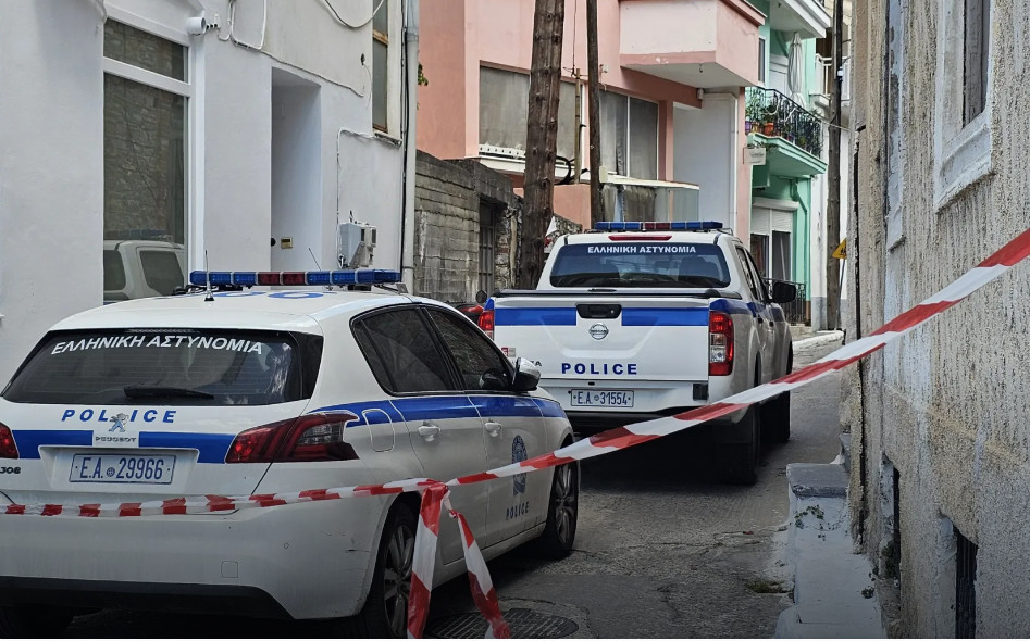 Σάμος: Δολοφόνησε τον πατέρα της γιατί νόμιζε πως την δηλητηριάζει - Τον είχε χτυπήσει και τα Χριστούγεννα - Σήμερα στον Εισαγγελέα
