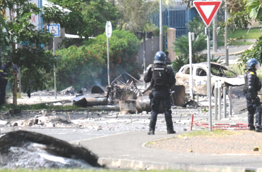 Νέα Καληδονία: Έκτη ημέρα οδομαχιών - Αυξάνονται οι νεκροί