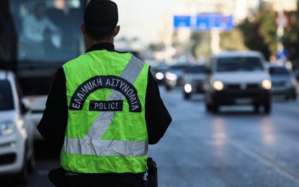 Τροχαία: 1.726 παραβάσεις το τελευταίο 24ωρο