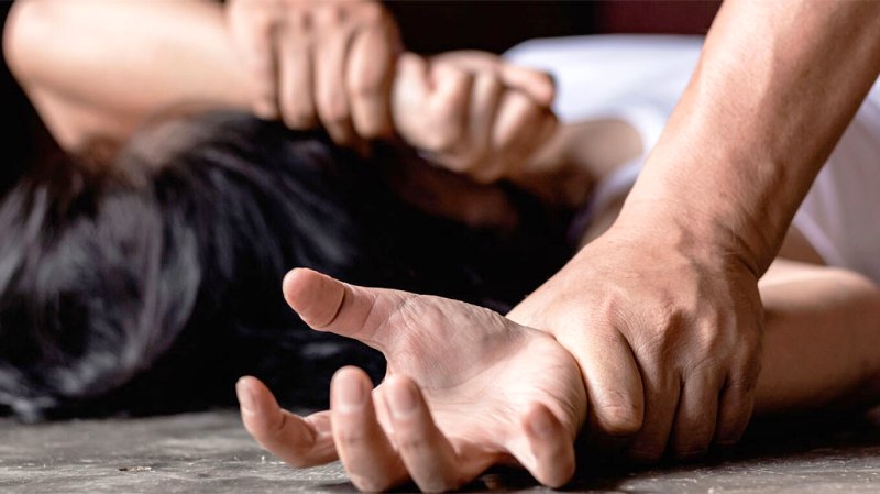 Ομόνοια: Ελεύθερος υπό όρους ο Παλαιστίνιος που κατηγορείται ότι έδειρε και βίασε την 33χρονη