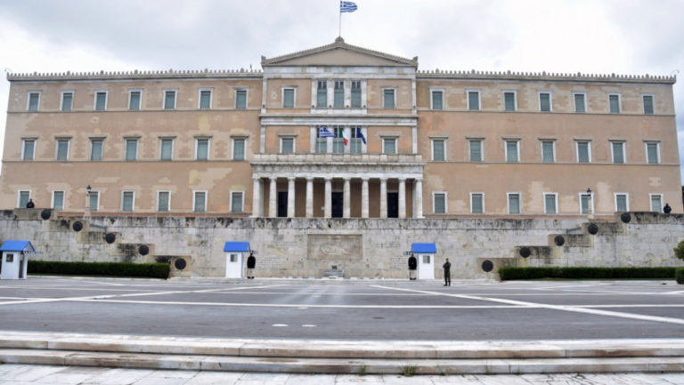 Σήμερα η ψήφιση του νομοσχεδίου για την αντιμετώπιση της ακρίβειας και την προστασία του καταναλωτή