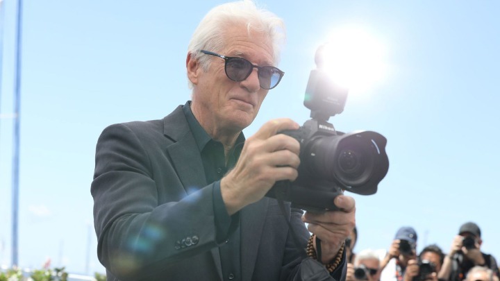 Ρίτσαρντ Γκιρ-77ο Φεστιβάλ των Καννών: Είναι περίεργο να μεγαλώνεις μπροστά στο φακό