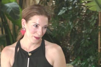 Αθηνά Μαξίμου: «Ο σύζυγός μου Αιμίλιος Χειλάκης είναι το βασικό συστατικό της χαράς μου»