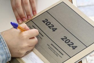 Πανελλήνιες 2024: Σε ποια μαθήματα εξετάζονται σήμερα οι υποψήφιοι των ΕΠΑΛ