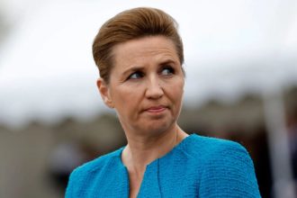 Δανία: Προφυλακίστηκε ο φερόμενος ως δράστης της επίθεσης στην πρωθυπουργό – Δεν βλέπουν πολιτικό κίνητρο